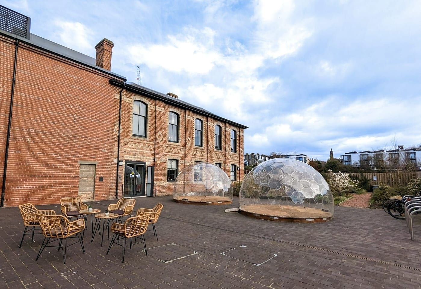 courtyard and cafe at edinburgh printmakers