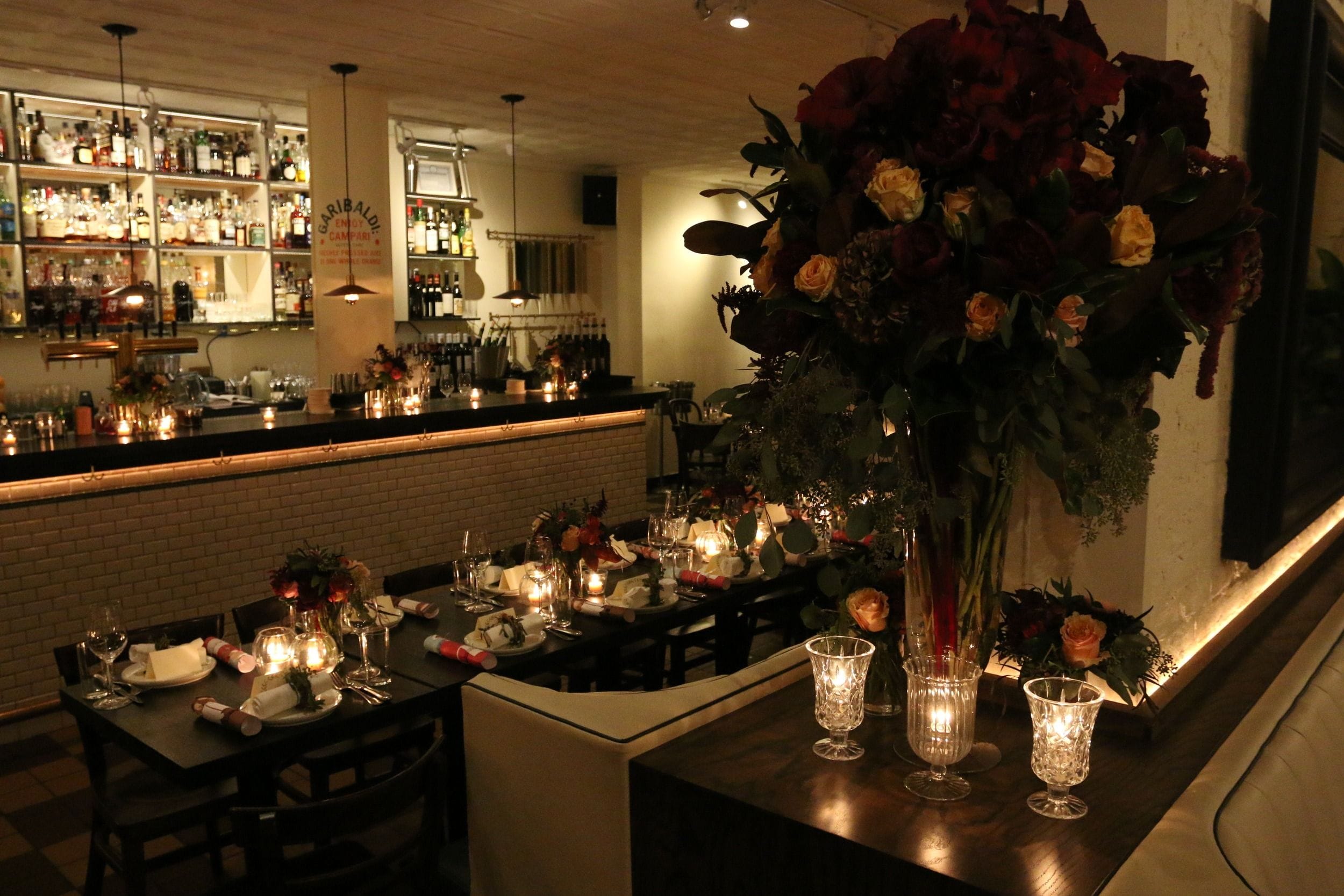 Say "I do" to this iconic NYC restaurant: The River Cafe1