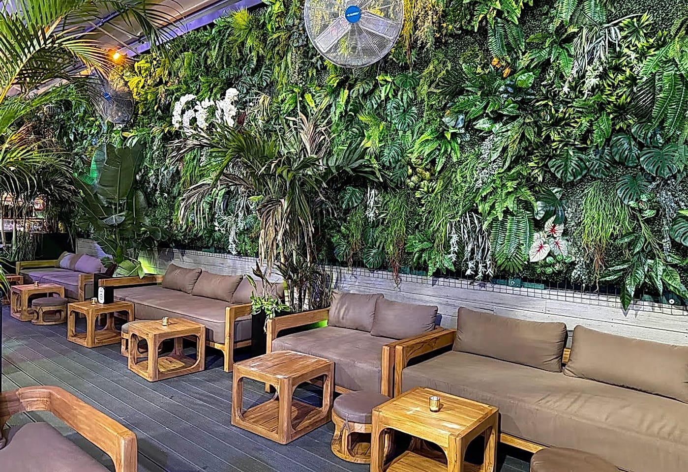 delancey lower east side outdoor bars NYC