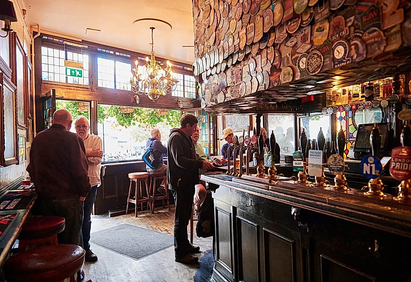 The harp west end pub