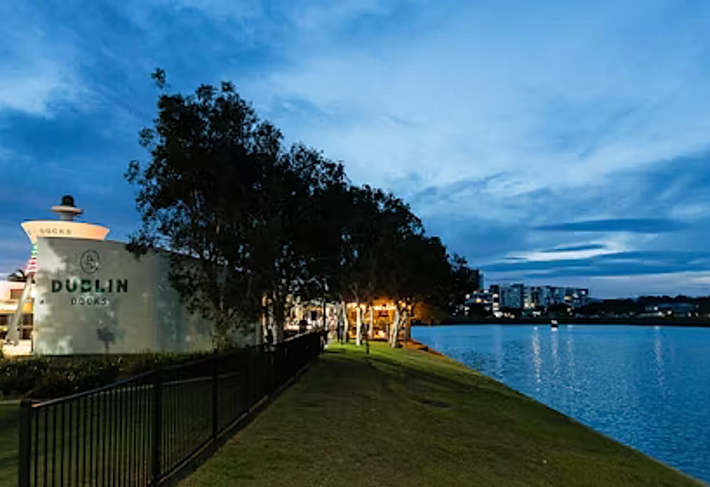 The Deck, Dublin Docks Tavern image 3