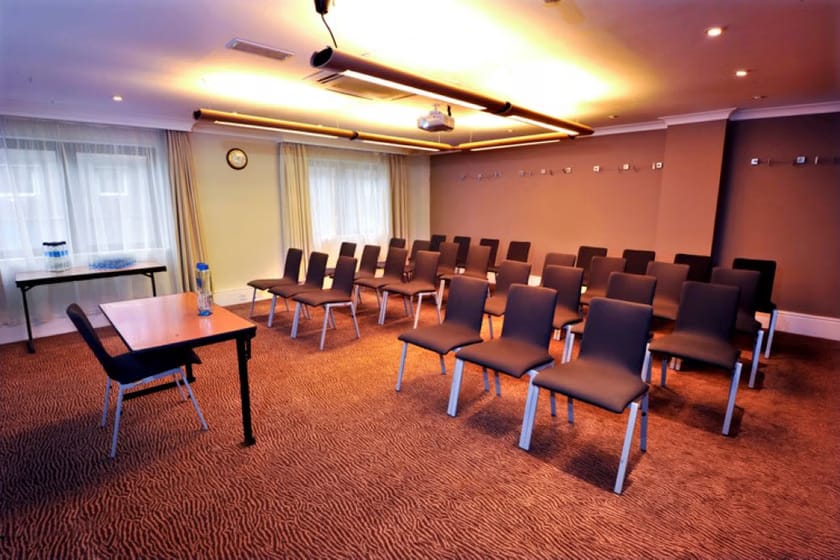 A meeting venue located in the heart of the Bristol Business Quarter & City Centre: Novotel Bristol image 3