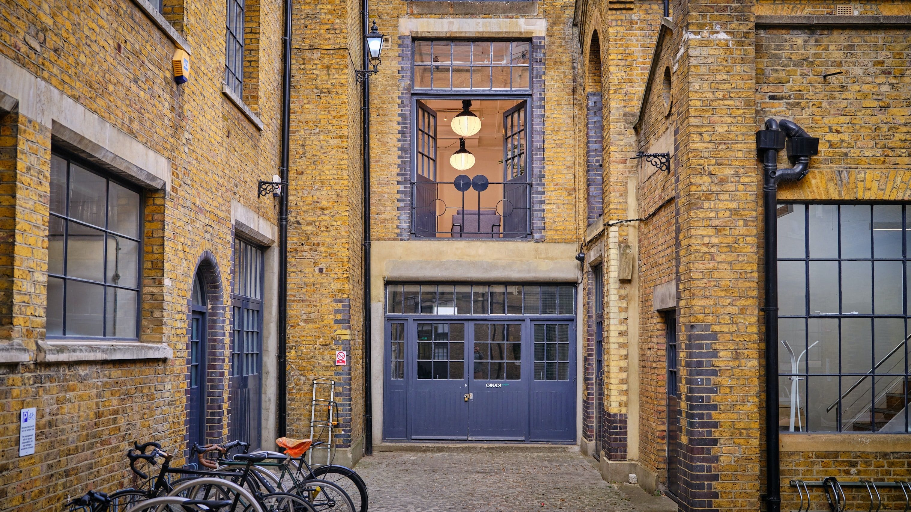 Studio Hire shoreditch UP Studios