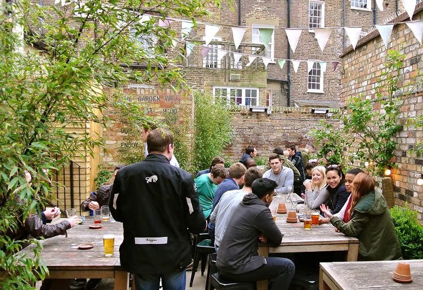 A backstreet North London gem: The Earl of Essex image 2