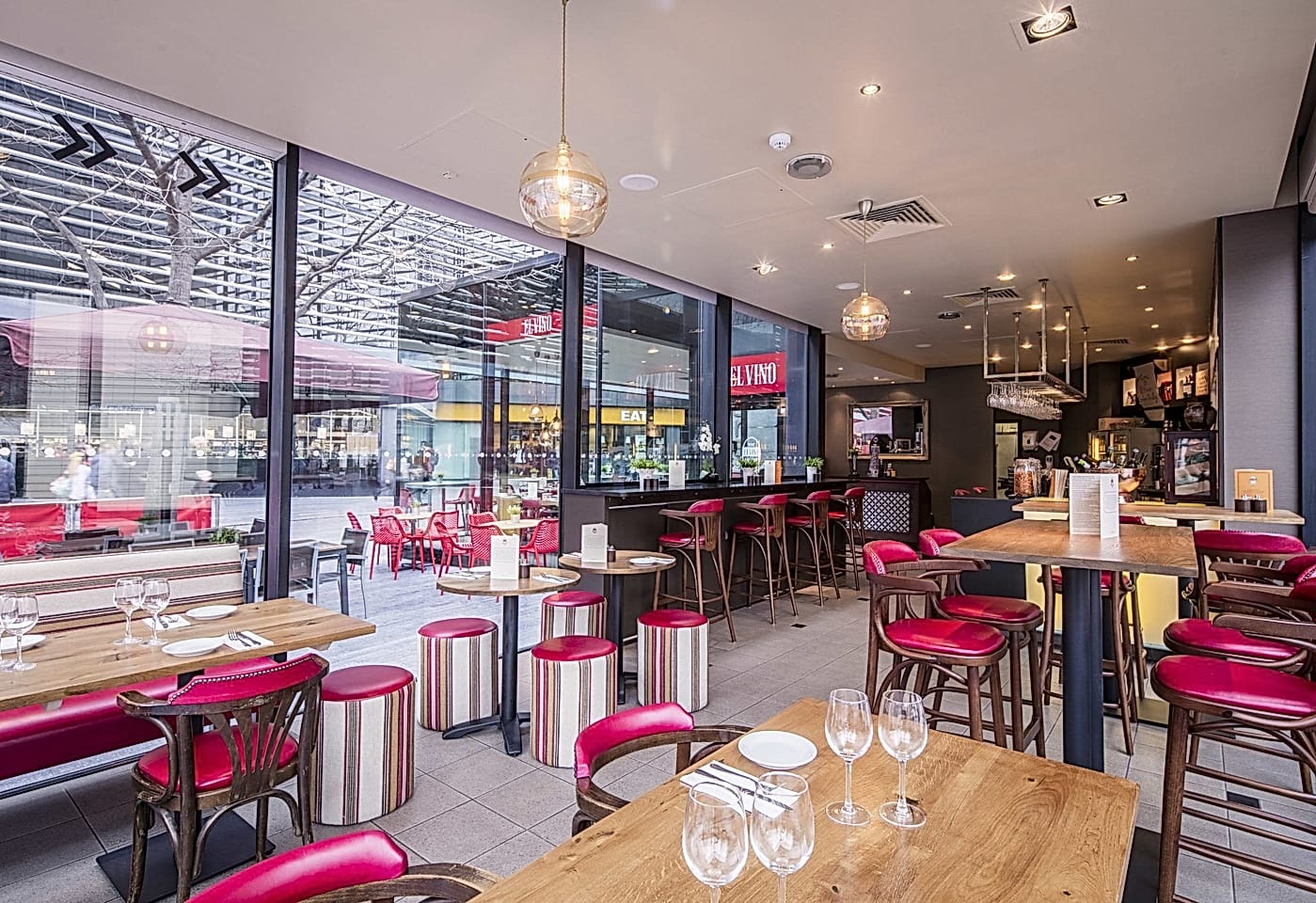 el vino tower bridge bars 1