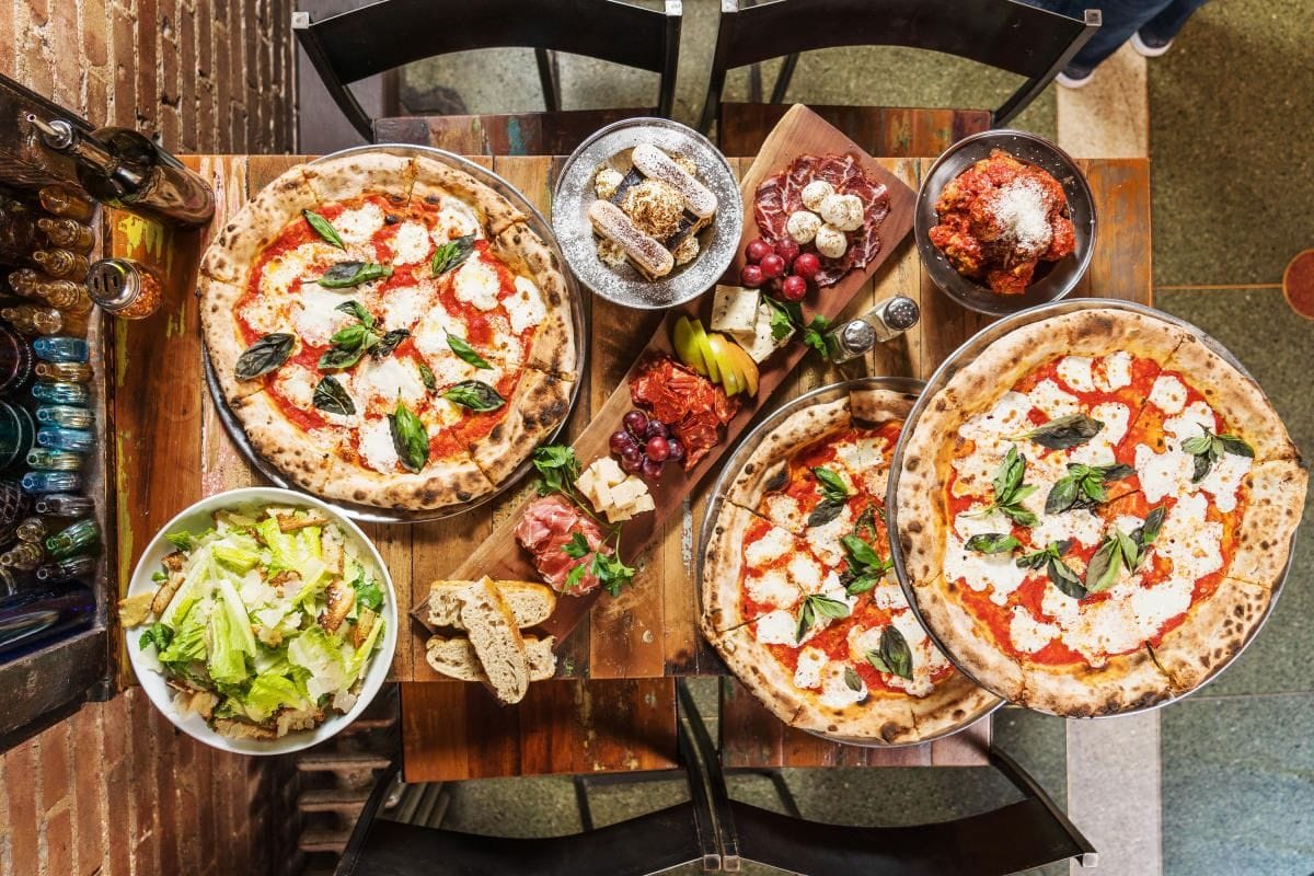 Pizza and golden hour views: Fornino at Pier 6  image 2