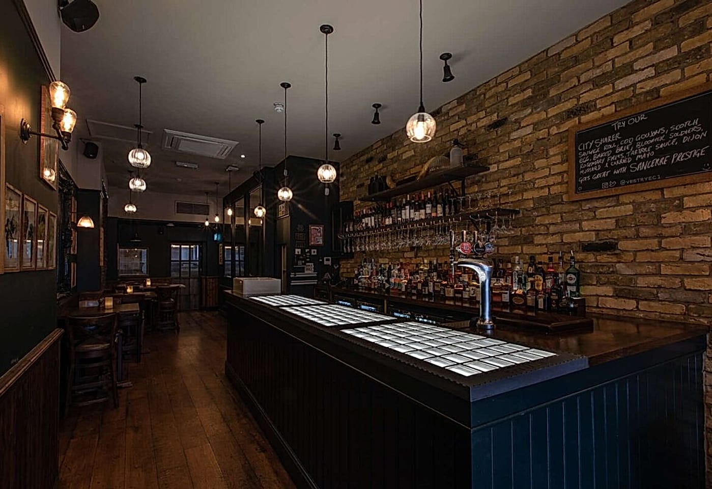 interior of fox and anchor farringdon bar london