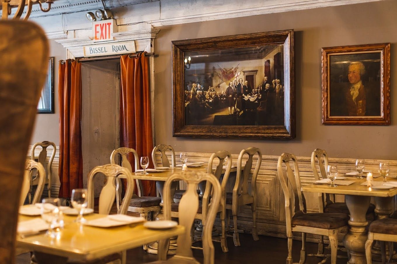 fraunces tavern christmas party venue lower manhattan nyc holiday festive event 