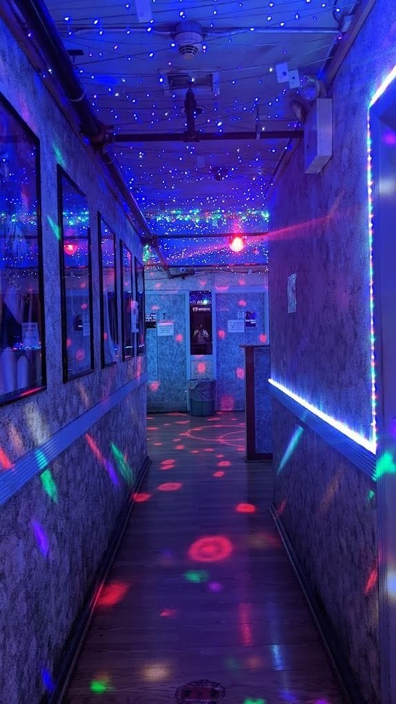 A simple, authentic karaoke den: Gagopa Karaoke  image 3