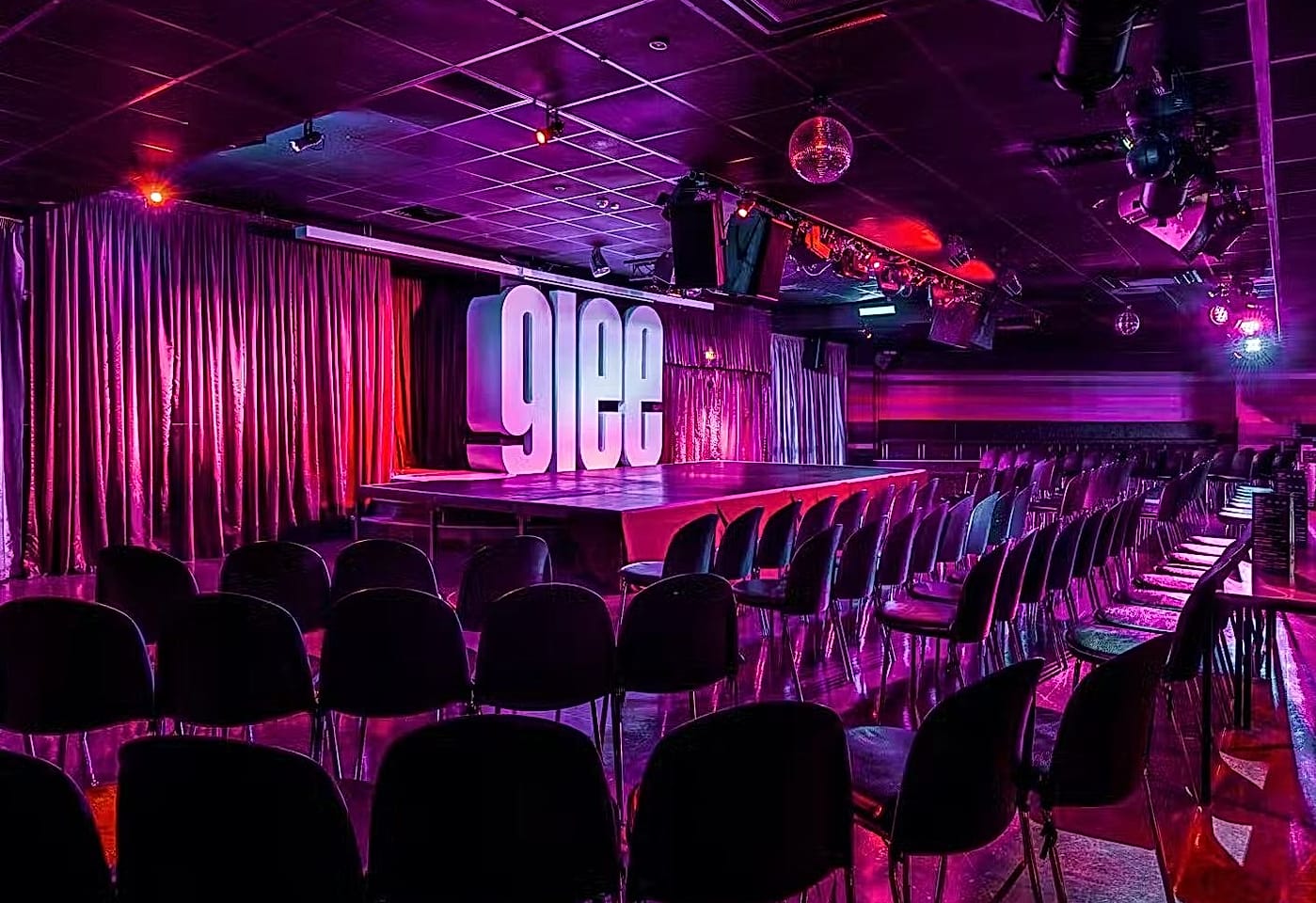 glee birmingham unique christmas party venues 1