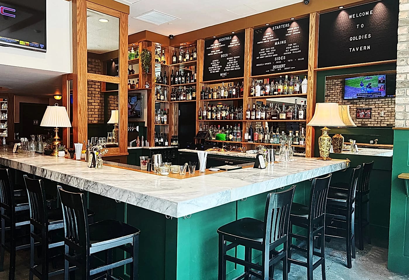 Retro charm meets rowdy celebration: Goldie’s Tavern image 3