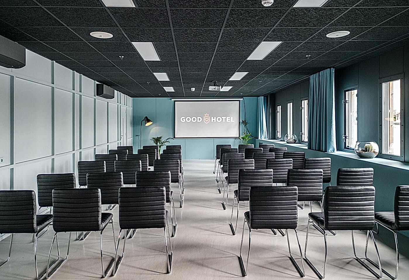 the sky blue room at the good hotel unique london meeting room