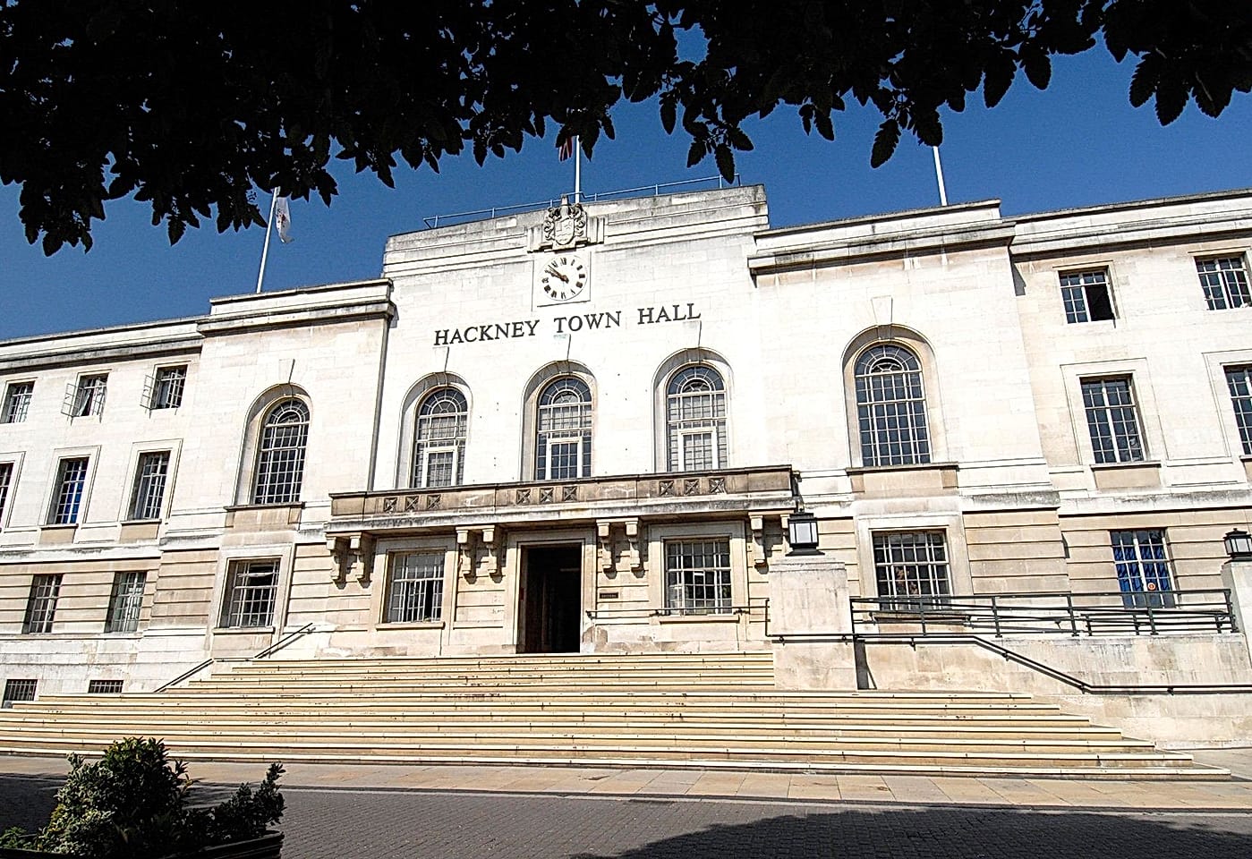 A historic Hackney Hall: The Assembly Room at Hackney Town Hall image 2