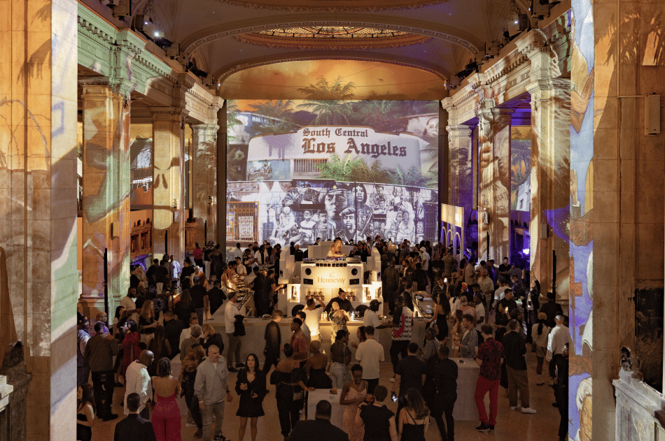 Illuminate your next Tribeca conference event: Hall des Lumières1
