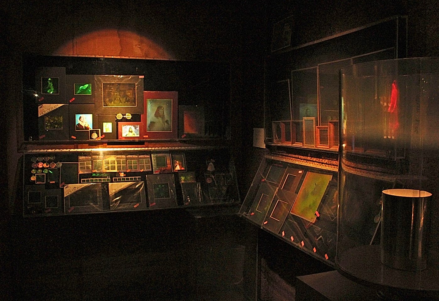 holographic studios midtown galleries NYC