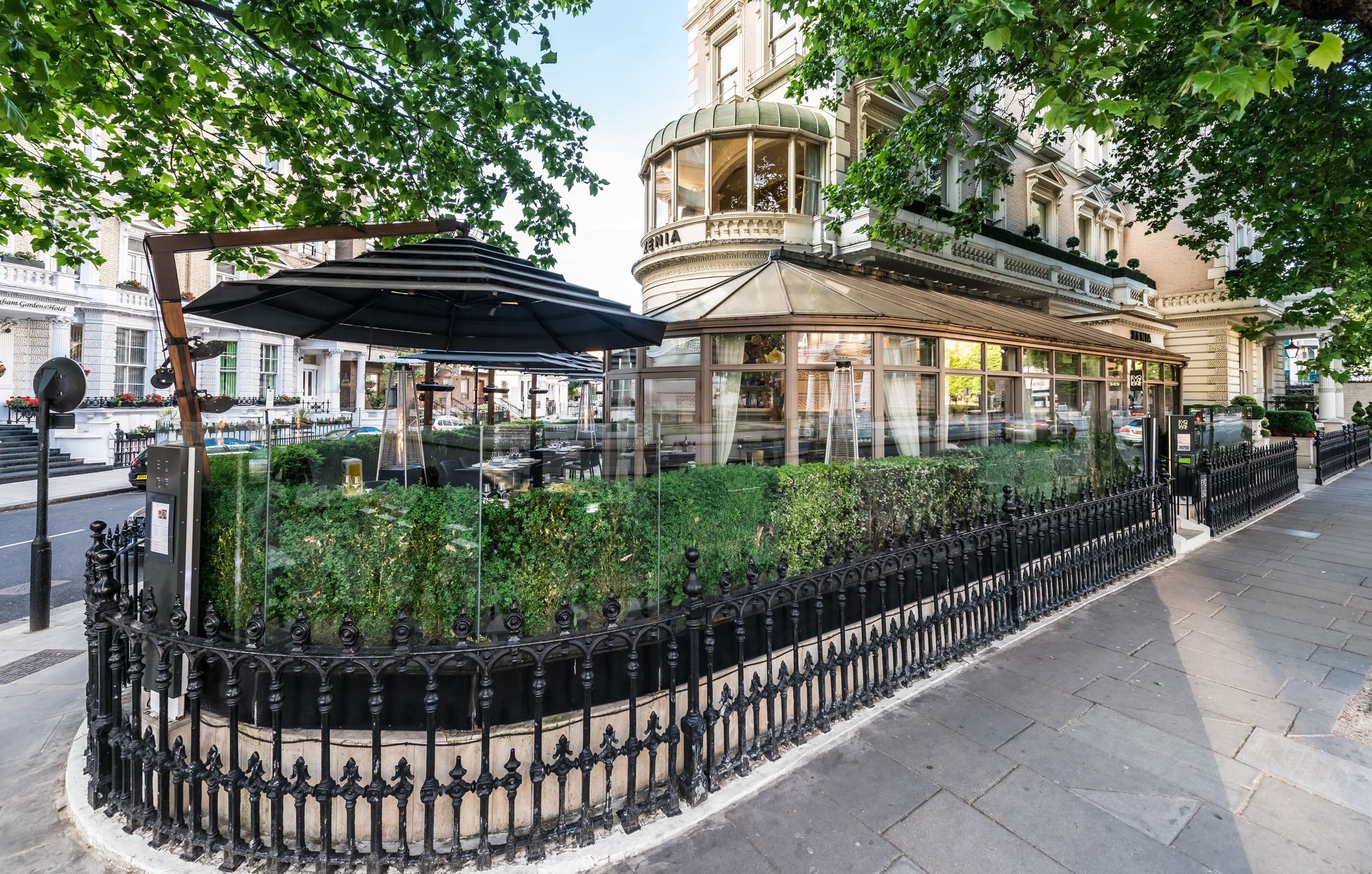 exterior of hotel xenia earls court london venue