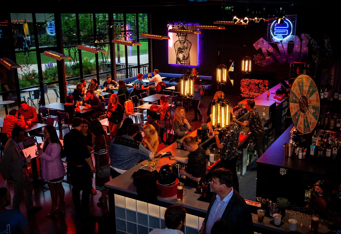 A London bar with themed karaoke rooms: Huckster image 3