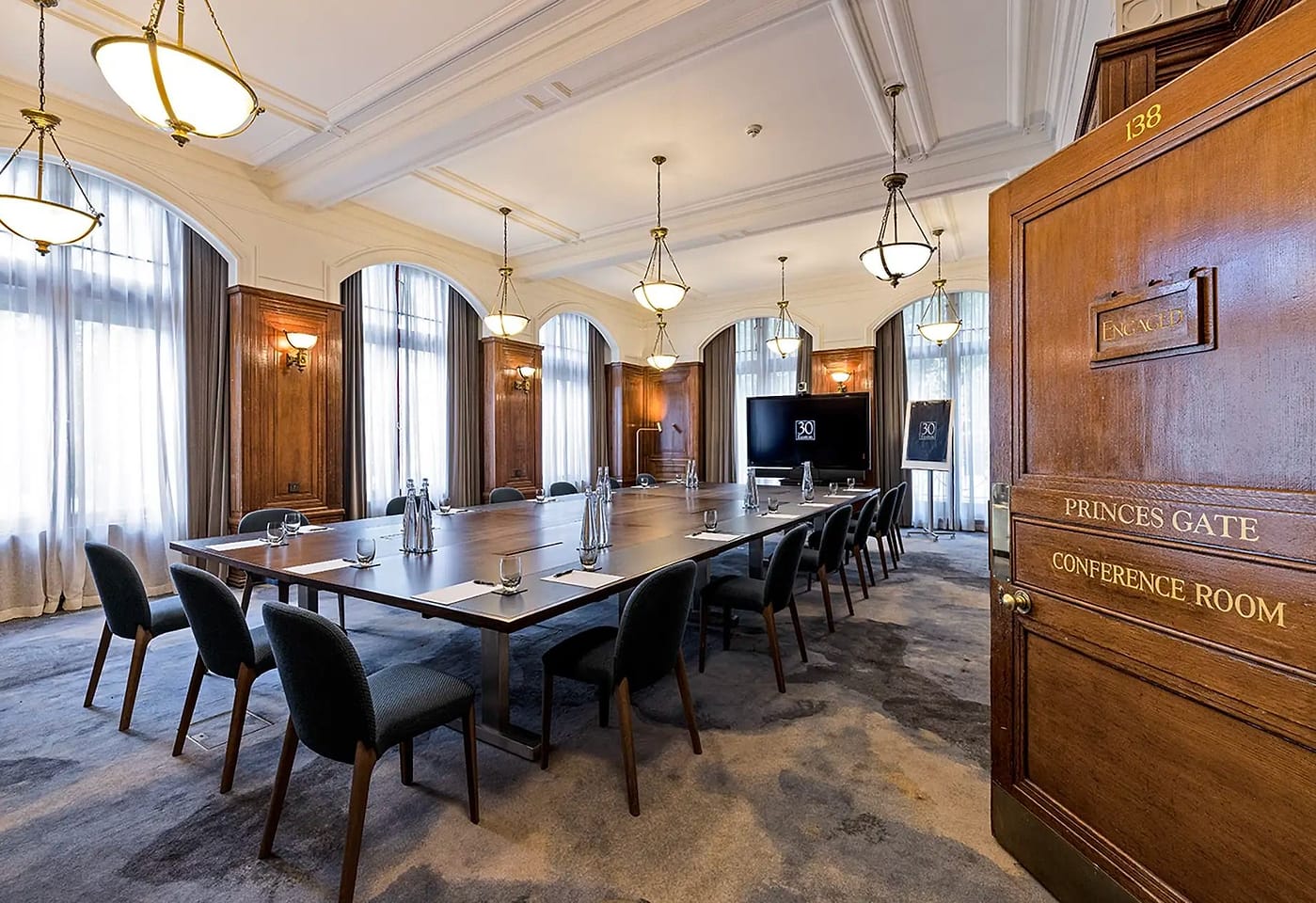 Plenty of high-end King's Cross meeting rooms: 30 Euston Square image 3
