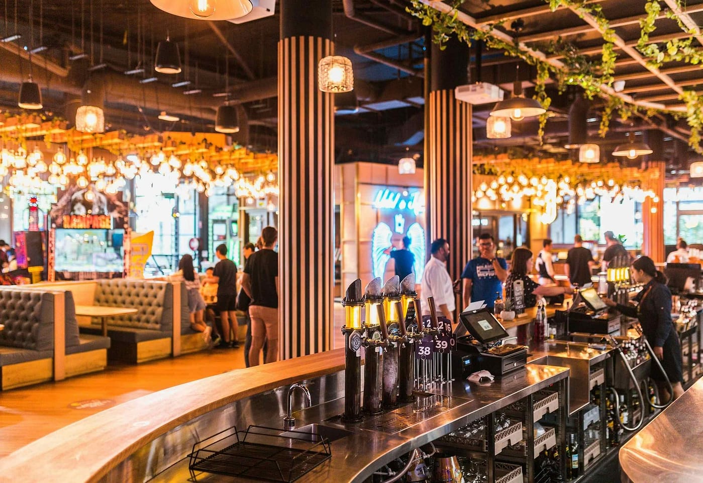 Kingpin Canberra | Bowling & Balcony Exclusive | Venue Hire Canberra | 1