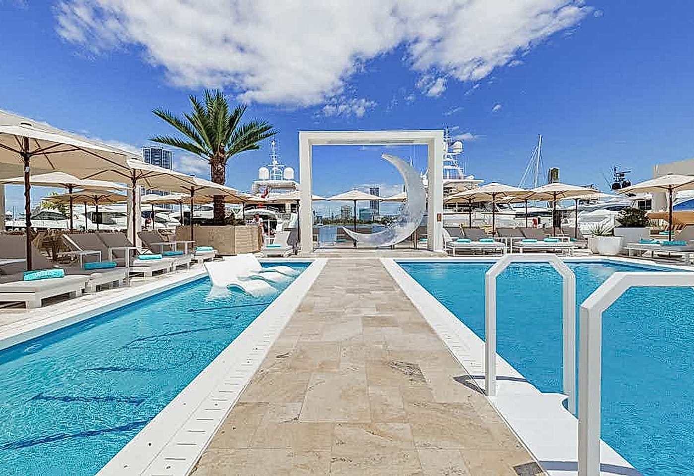 La Luna Beach Club (Pool) | Poolside View | Venue Hire Gold Coast | 2