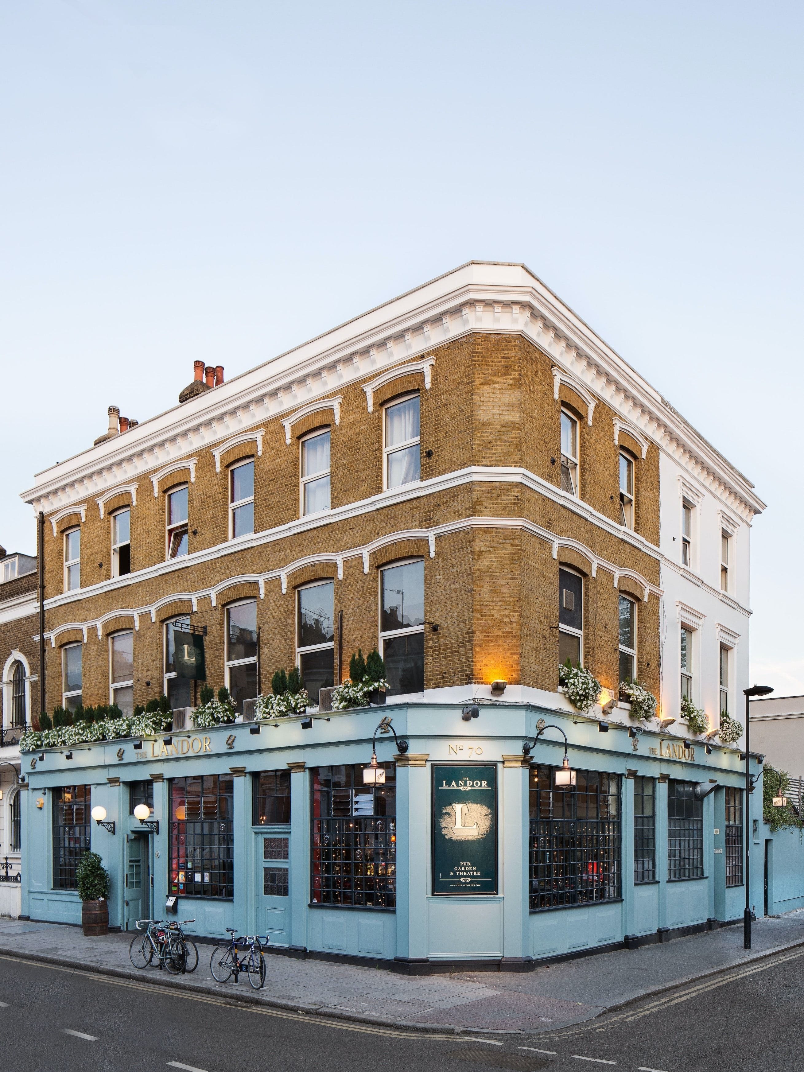 exterior of landor pub the boardroom clapham meeting room