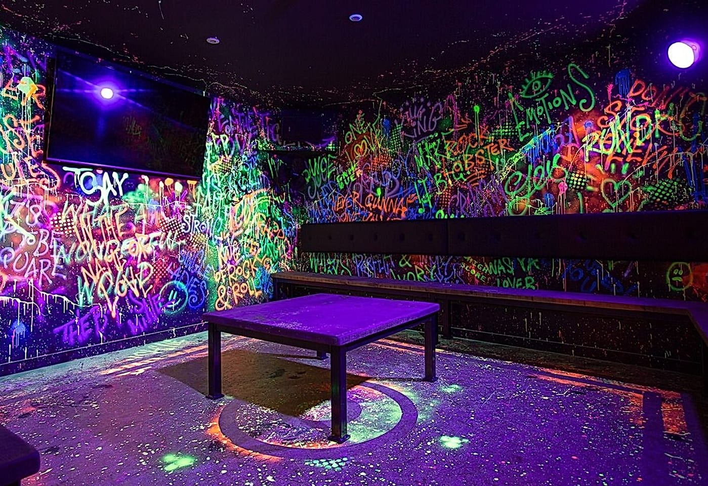 lane 7 birmingham karaoke bar