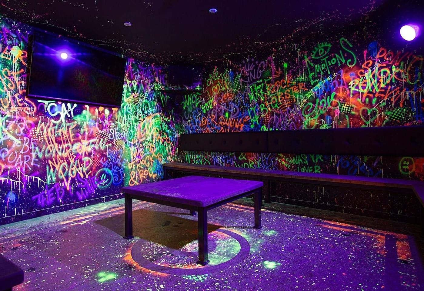 lane 7 birmingham karaoke bar