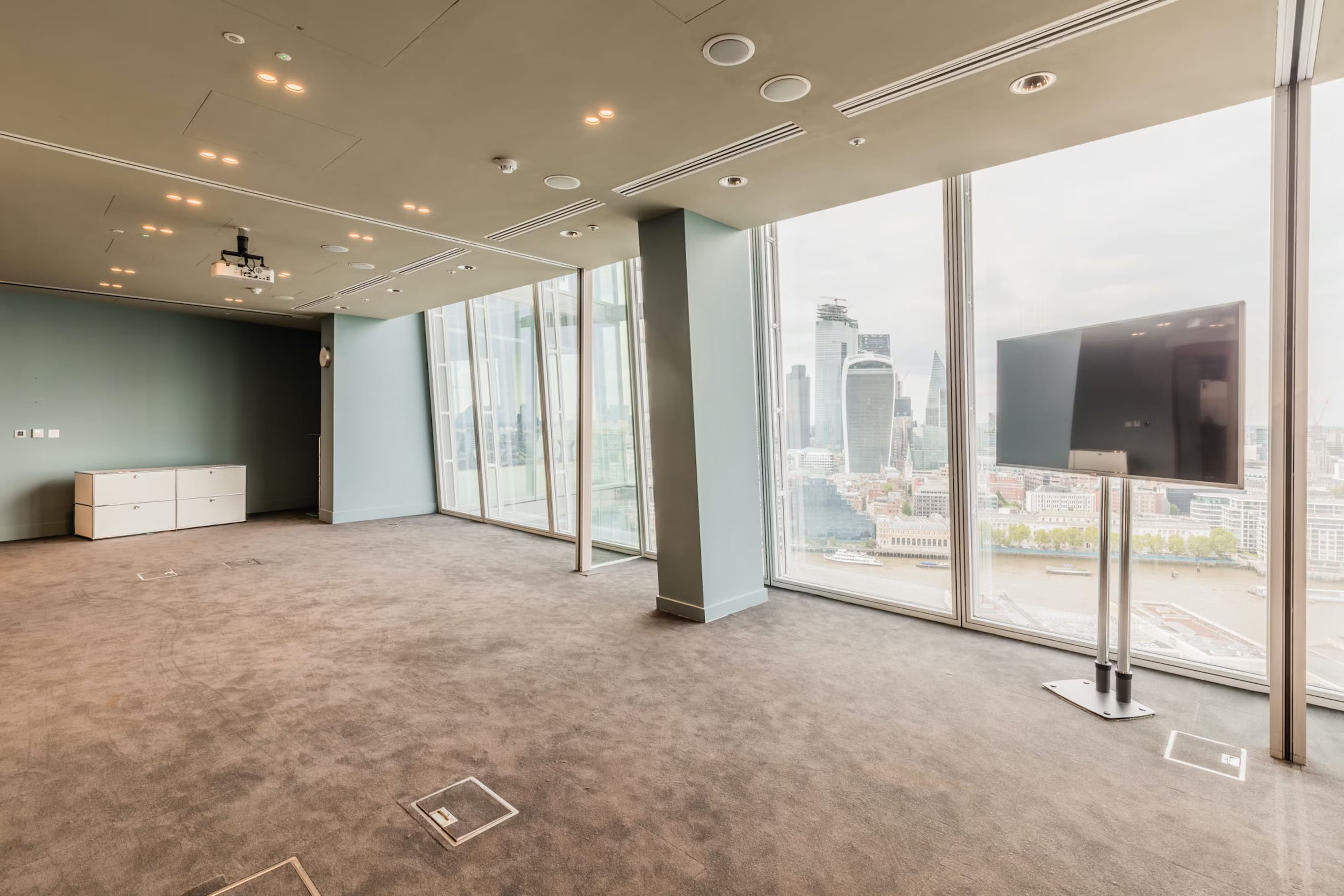 large meeting room at tog event spaces in the shard london bridge