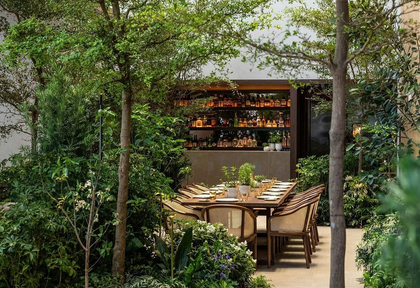le pavillon business lunch nyc best places power work lunch new york city