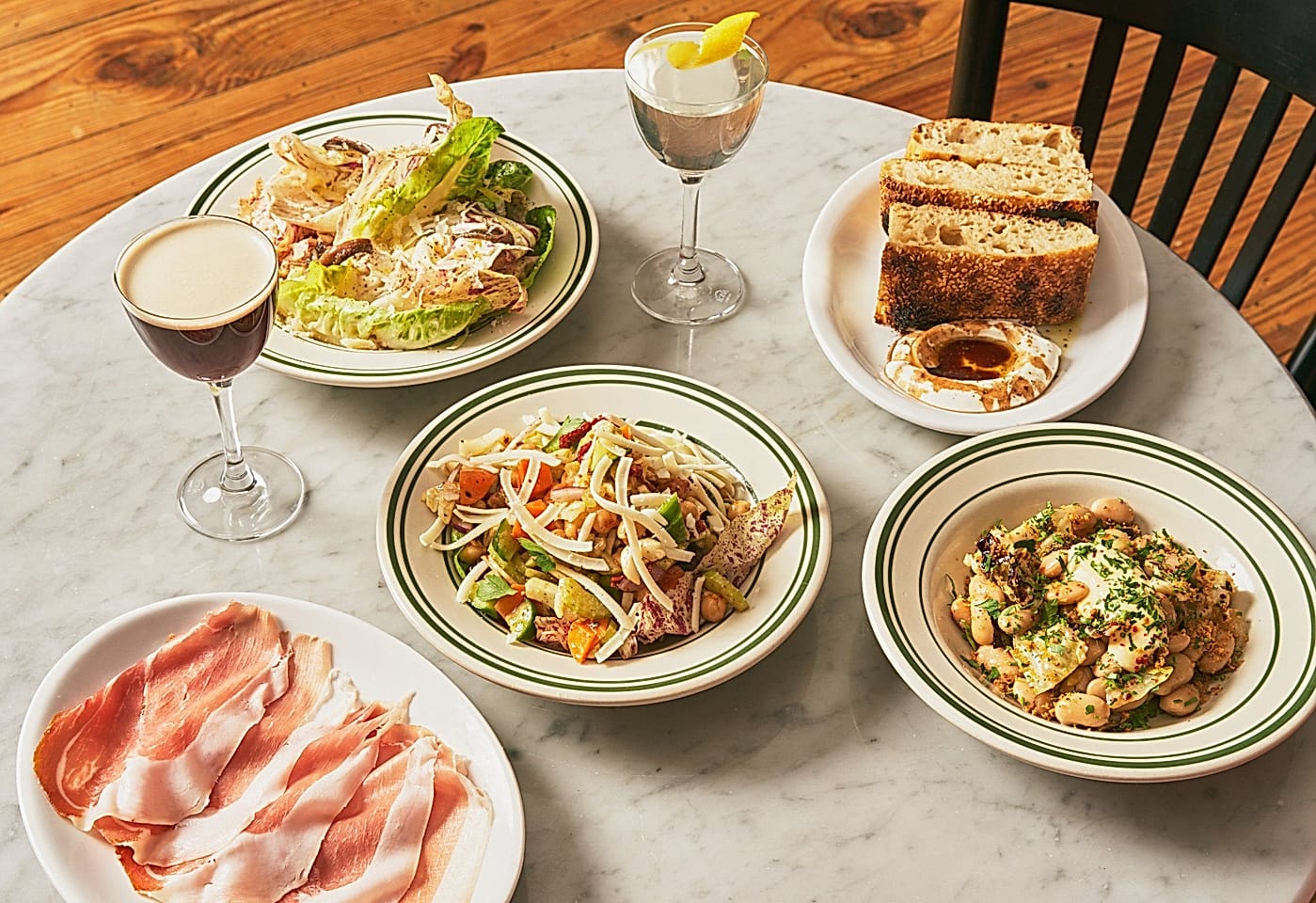 A cozy Italian restaurant for private dining in Williamsburg: Leo image 2