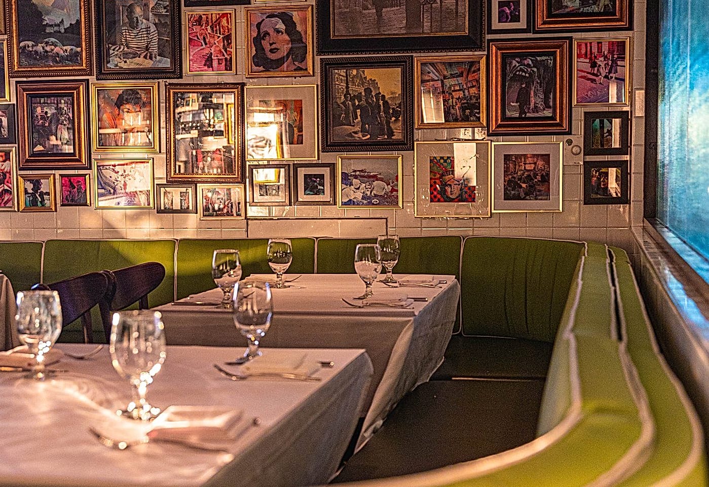 A glamorized Lower Manhattan food court perfect for summer fun: Liberty Bistro image 2