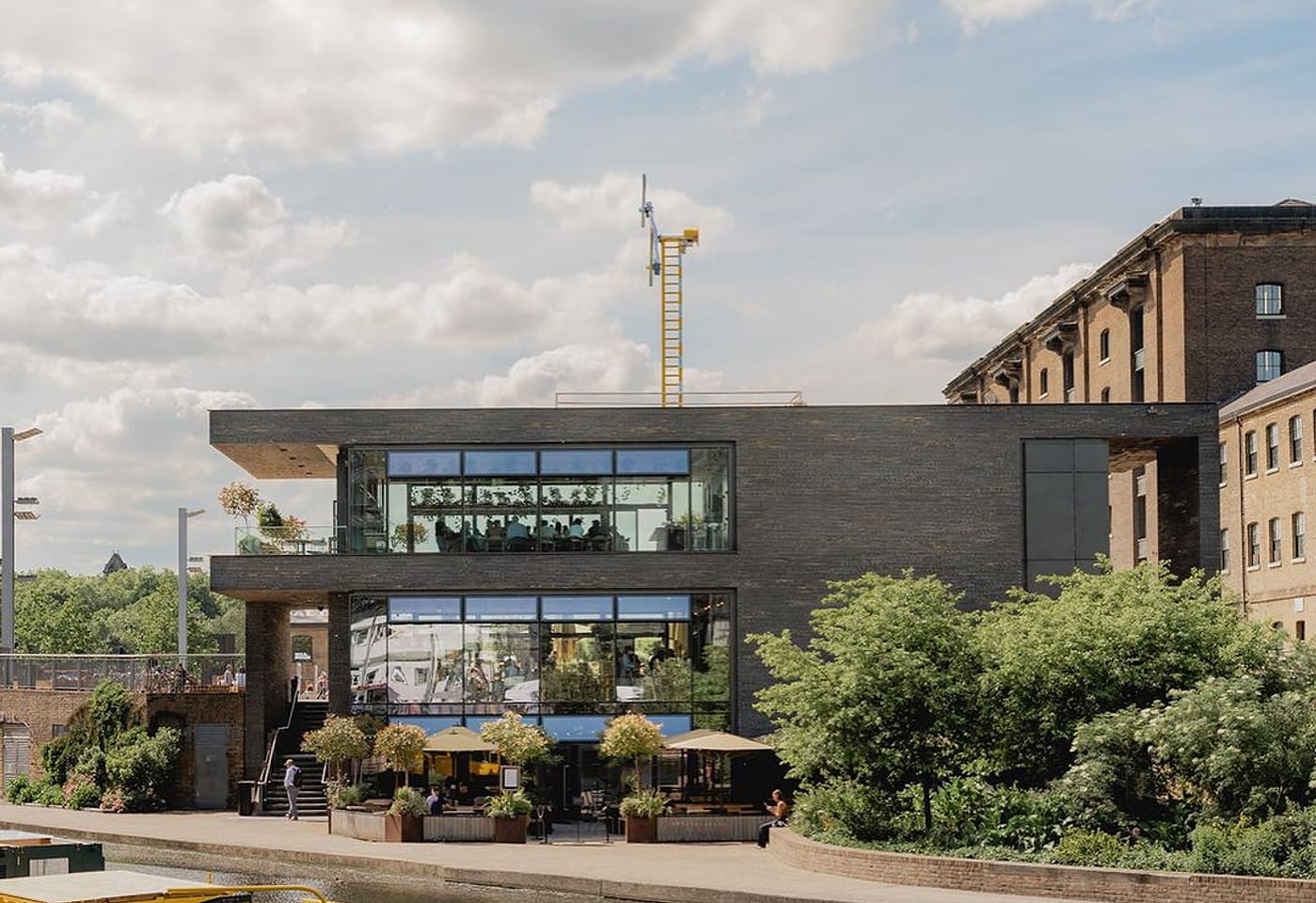 the lighterman exterior regents canal kings cross london
