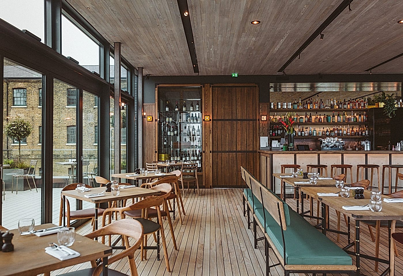 interior of the lighterman in kings cross london