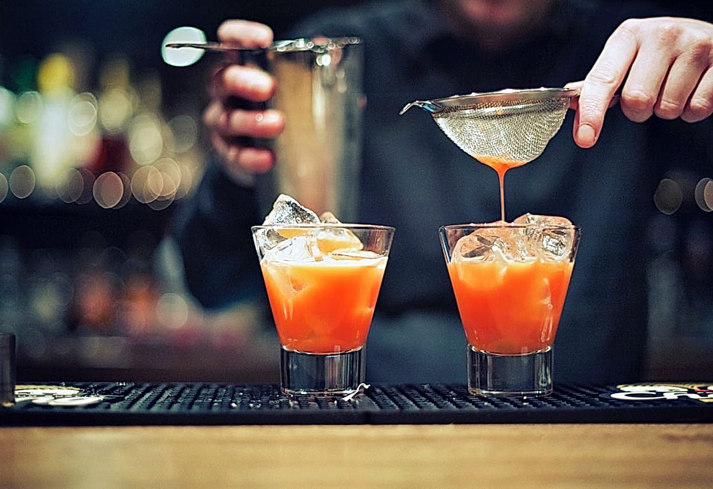 Shake, stir, and pour your way through team building: Liquid Lab image 2