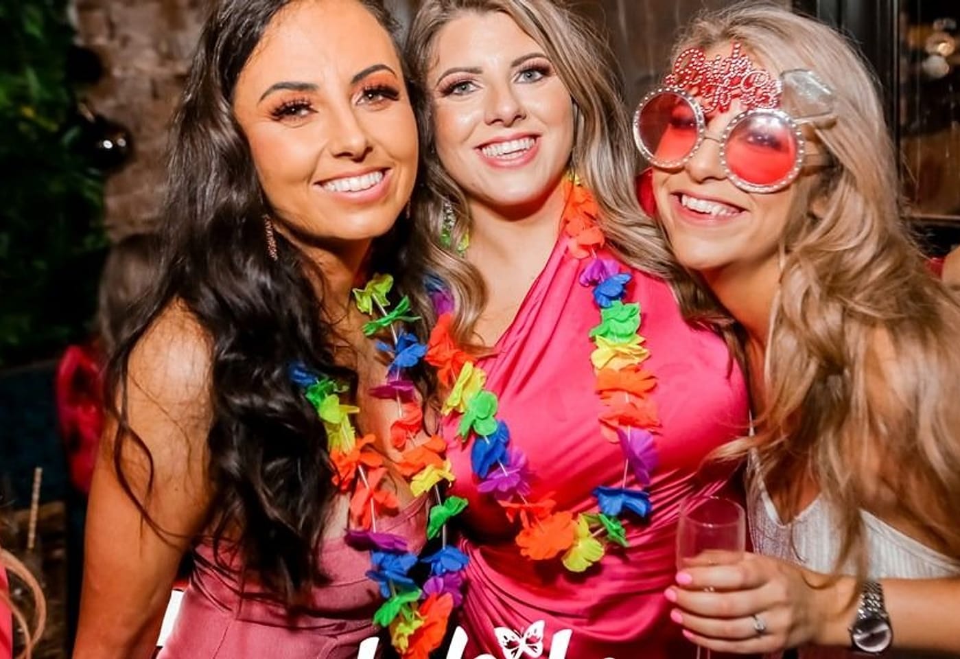 lola lo hen do manchester 2