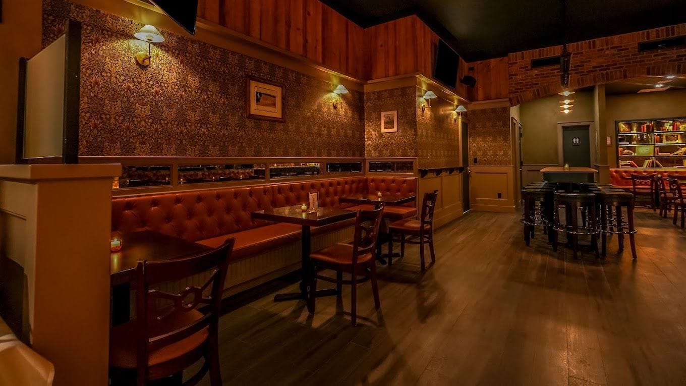 The interior of London & Martin Co., one of the best bars in Manhattan, NYC.