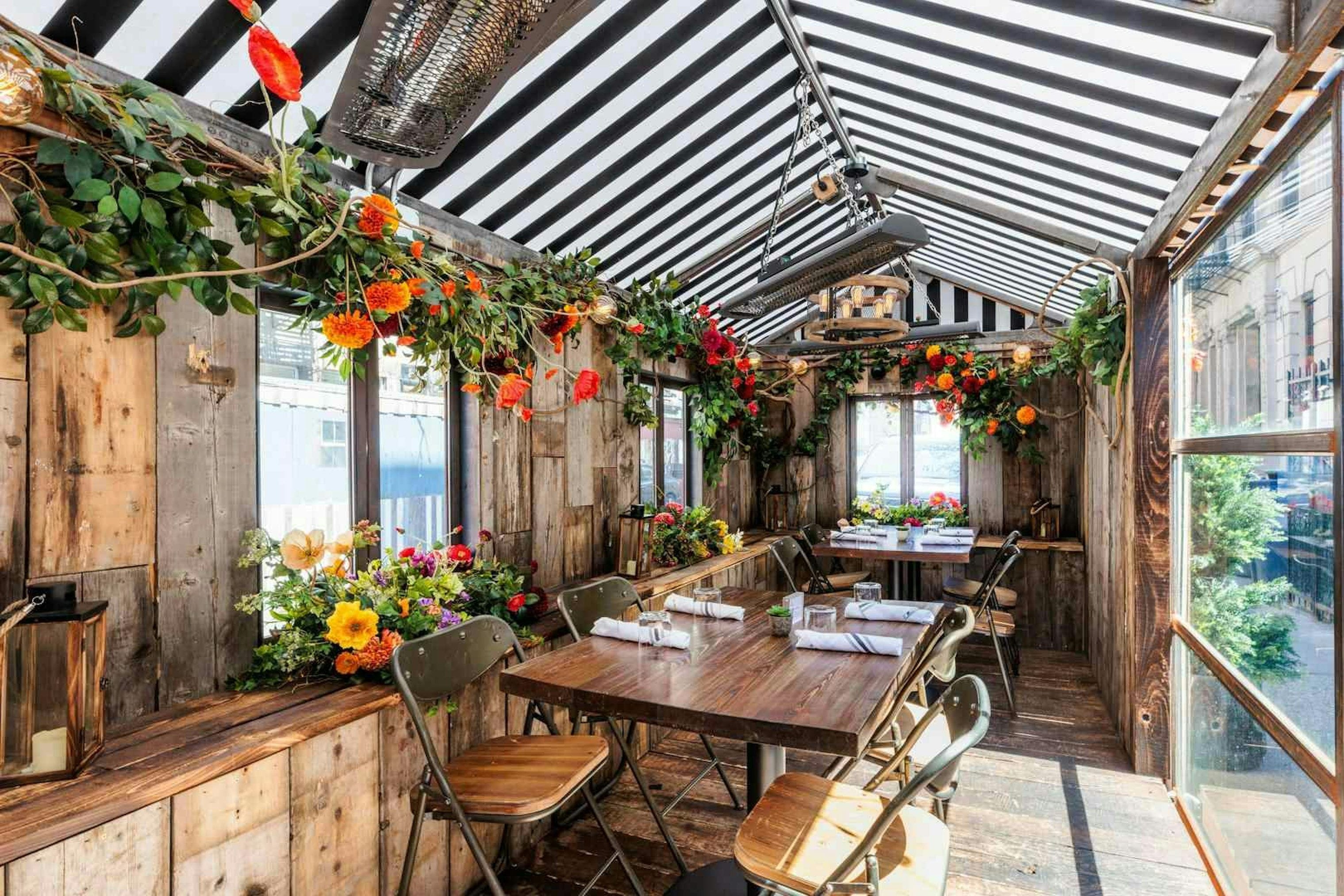 loulou manhattan restaurant buyouts private dining event nyc