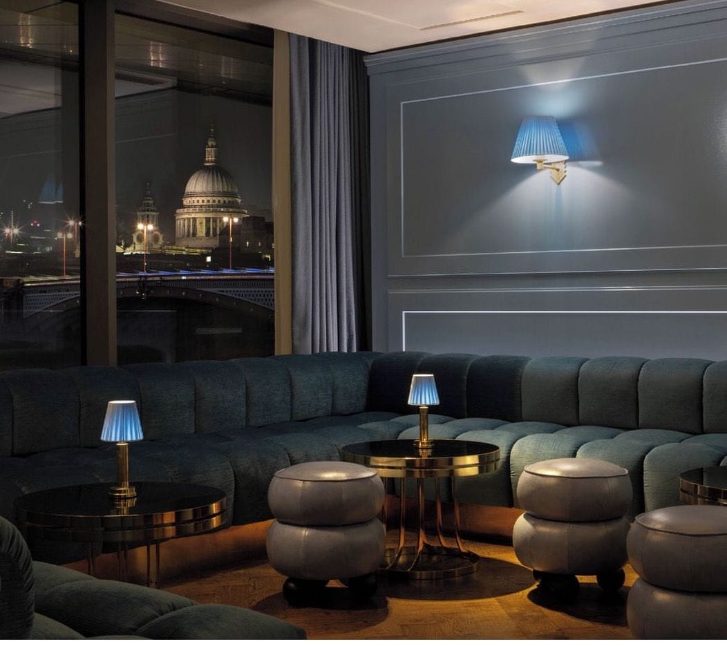 lyaness London bridge London