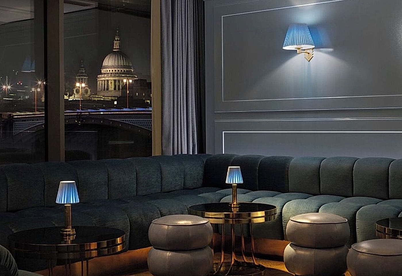 lyaness London bridge London