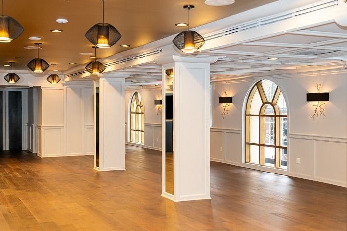  A traditional space for your Midtown birthday party: Manhattan Manor image 3