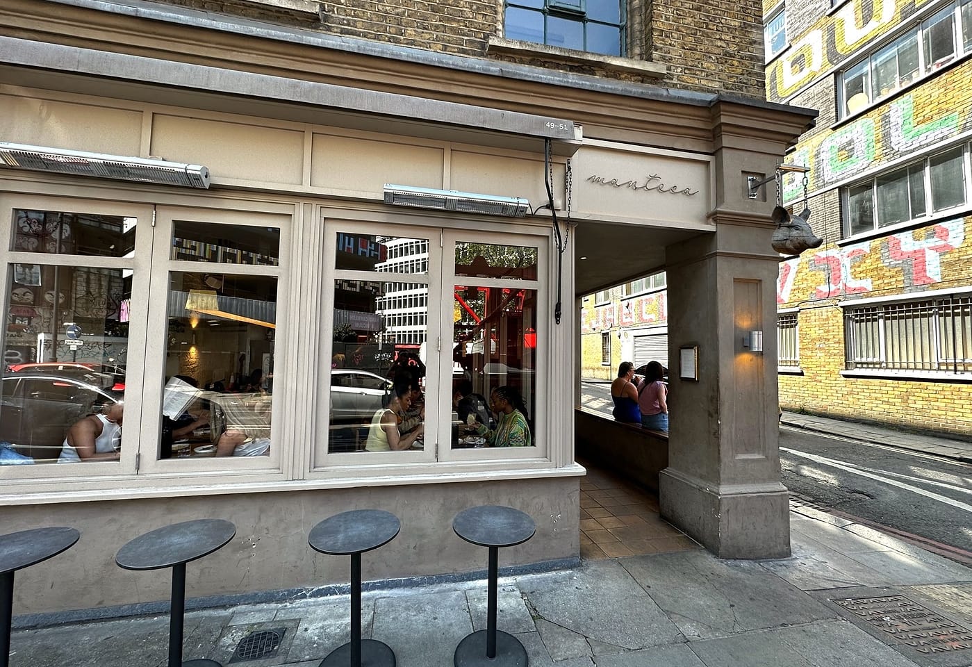 Italian dining with all the trimmings: Manteca image 2