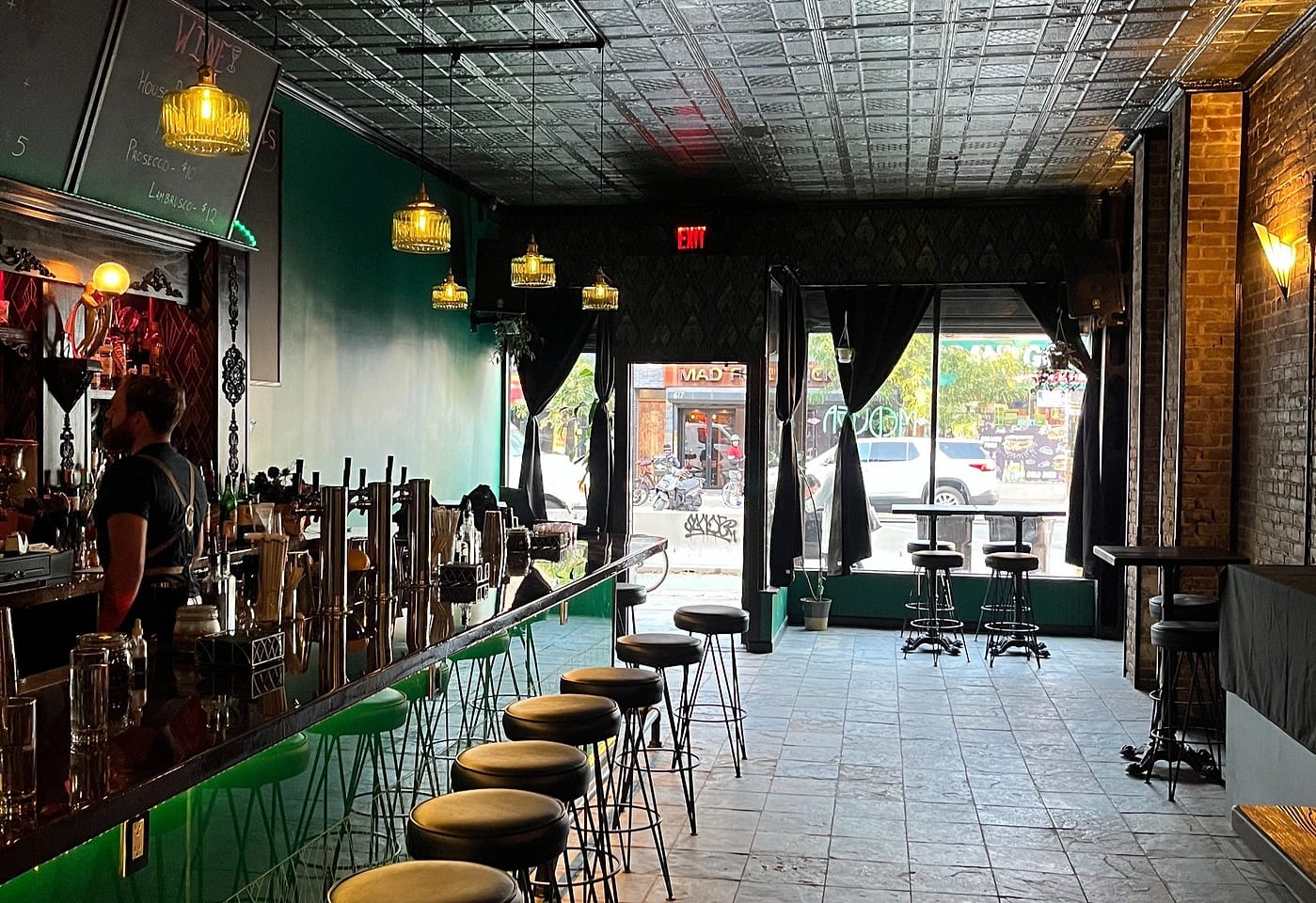 medusa cocktail bar williamsburg new york city brooklyn nyc