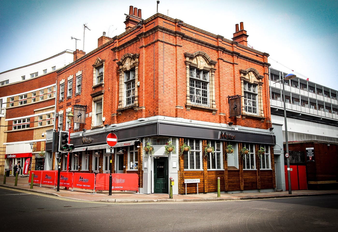 An LGBTQ+ karaoke bar to visit in Birmingham: Missing image 3