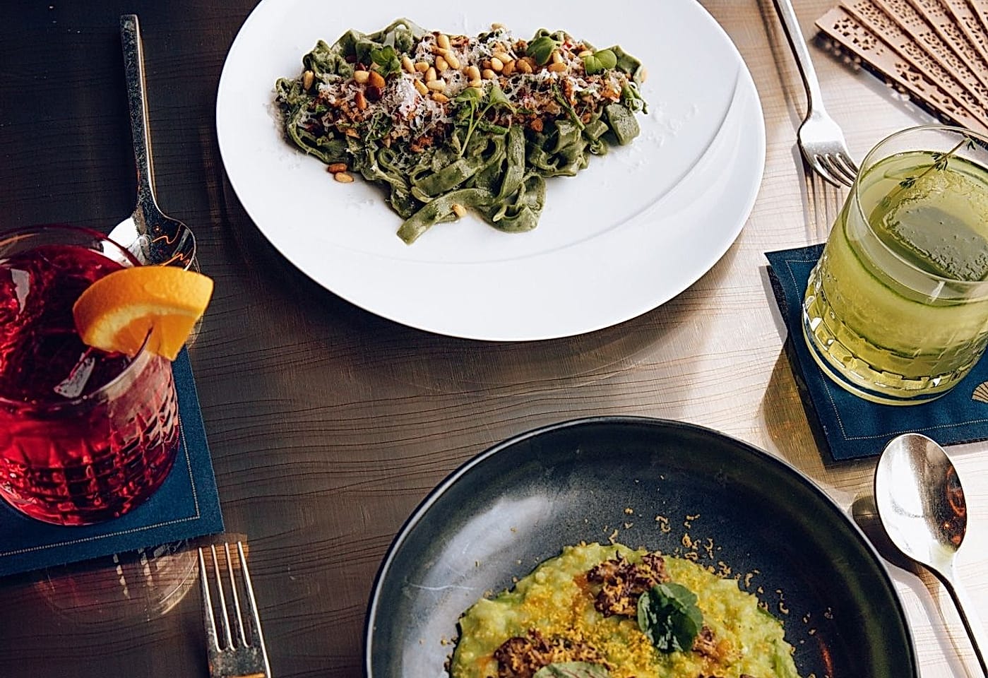 mo lounge upper manhattan rooftop restaurants nyc