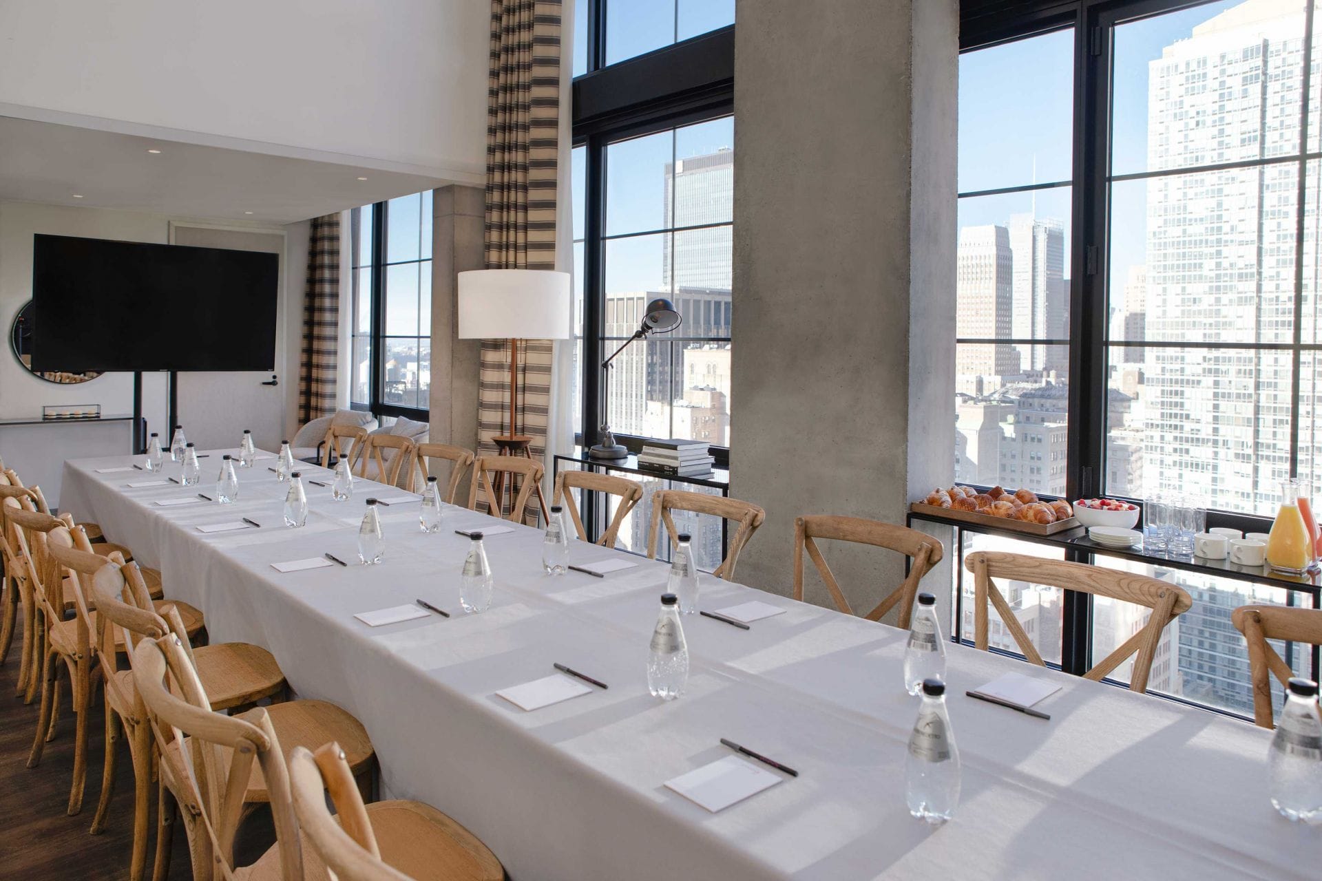 moxy hotel chelsea meeting rooms private events nyc