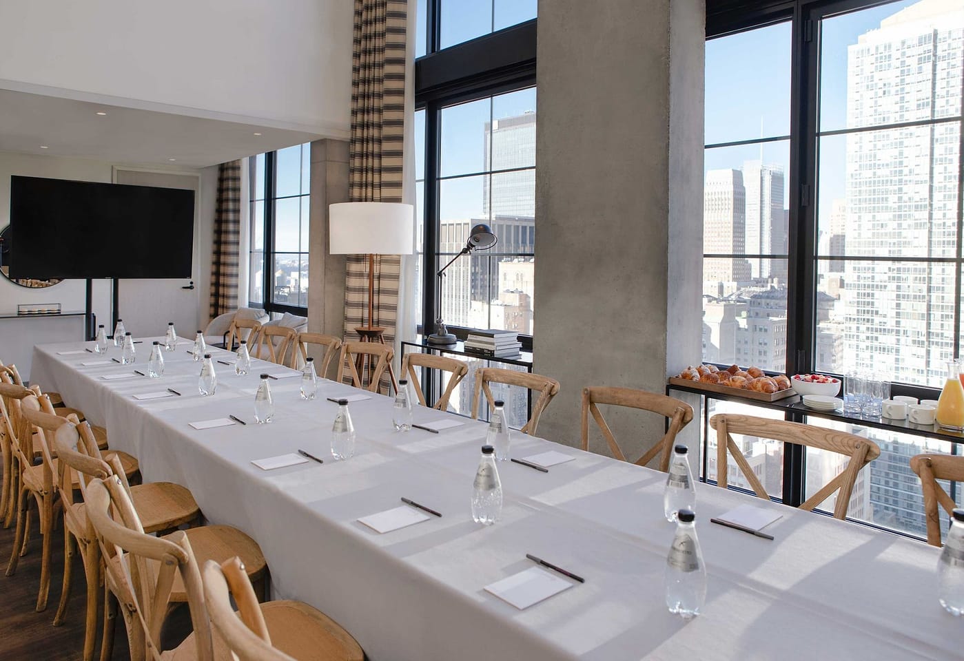 moxy hotel chelsea meeting rooms private events nyc