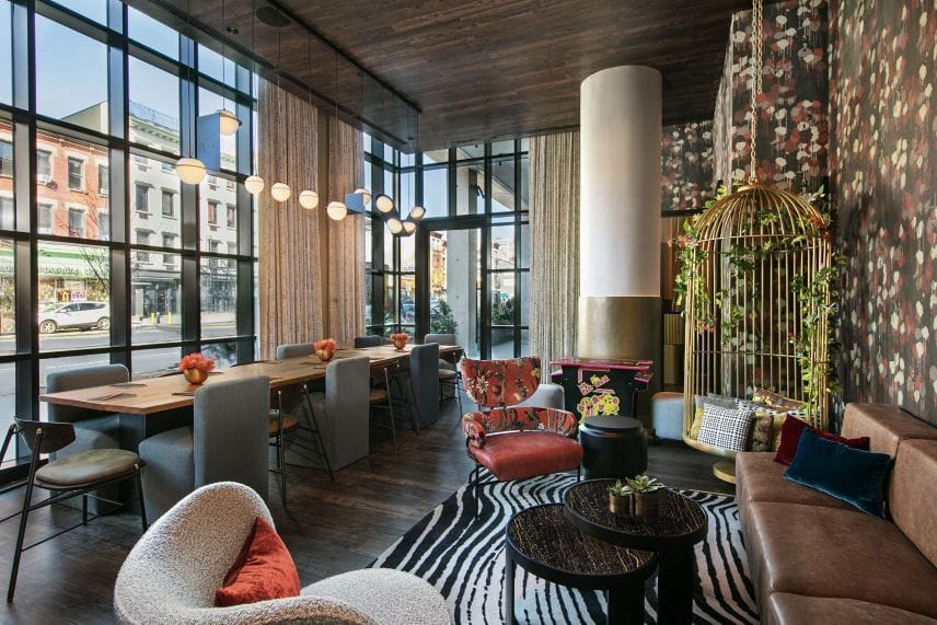 Glitzy meeting rooms in the Lower East Side: Moxy NYC Lower East Side image 3