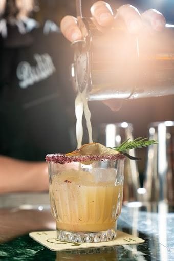 new york outdoor bars bandits