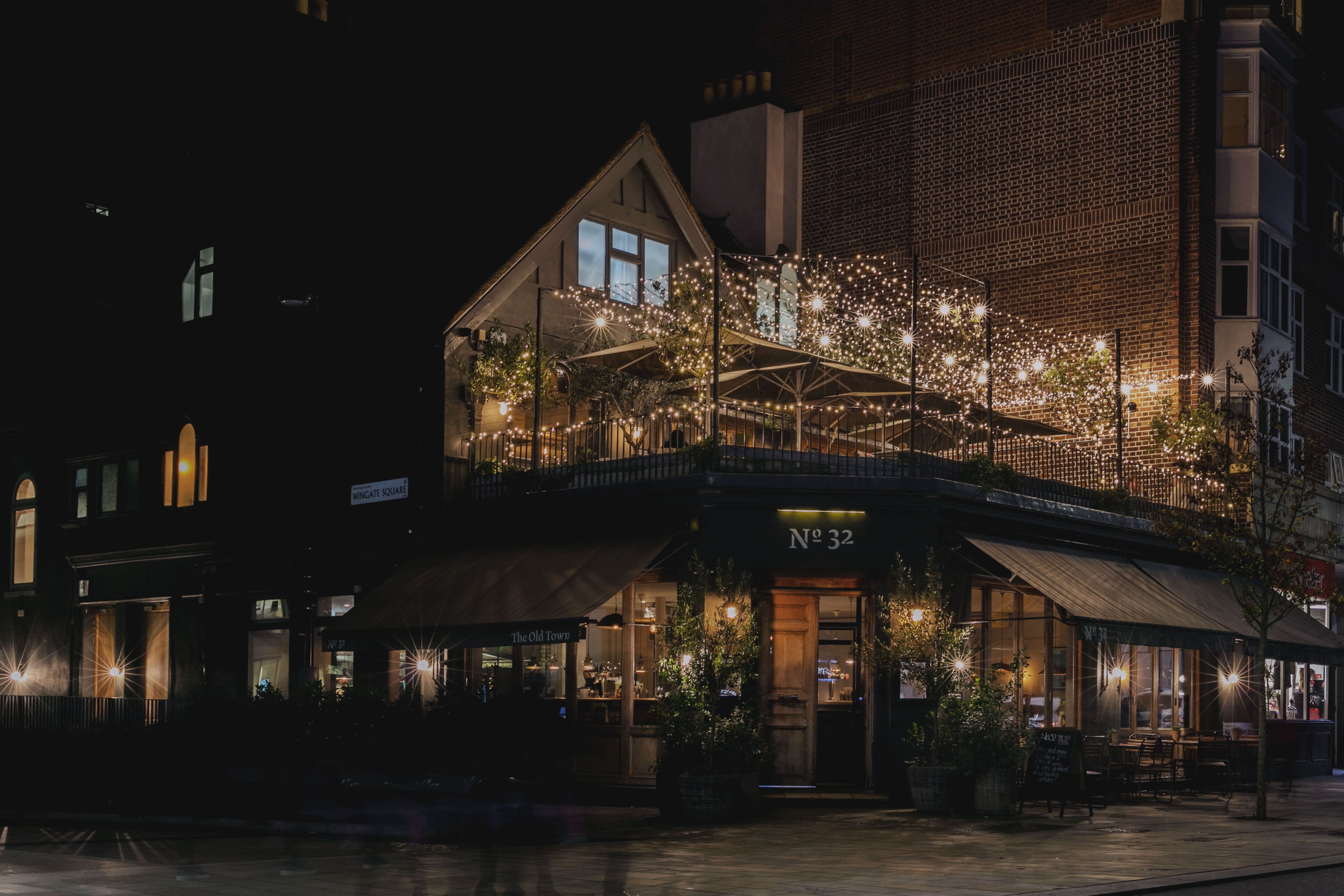 All day bar & brunch at No 32 The Old Town image 3