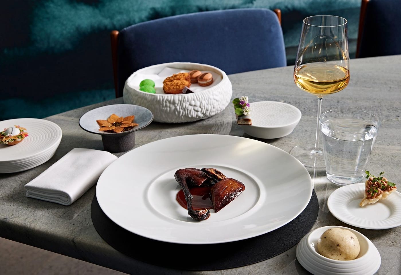 A subway station speakeasy on the edge of Koreatown: Noksu image 2